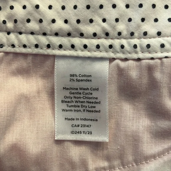 Talbots Perfect Short Vibrant Red Bermuda Shorts with Tailored Design - Picture 4 of 5